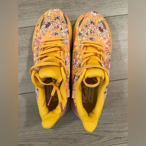 Free people Hoka size 7.5 slightly used
